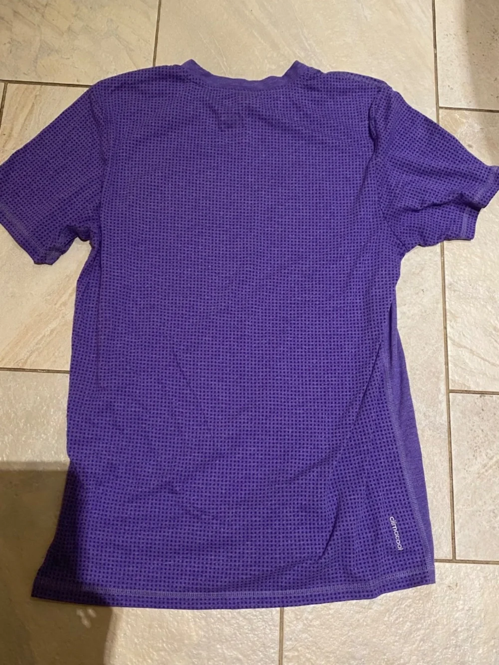 Adidas aeroknit Orlando city fc men’s medium t shirt